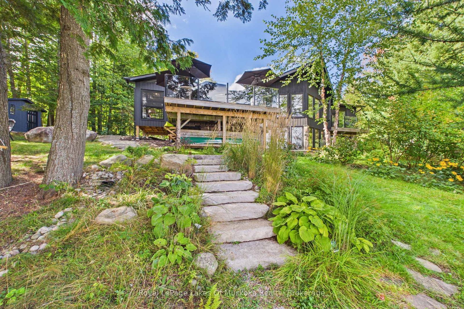 31 Feldspar Road • Magnetawan, ON photo 3