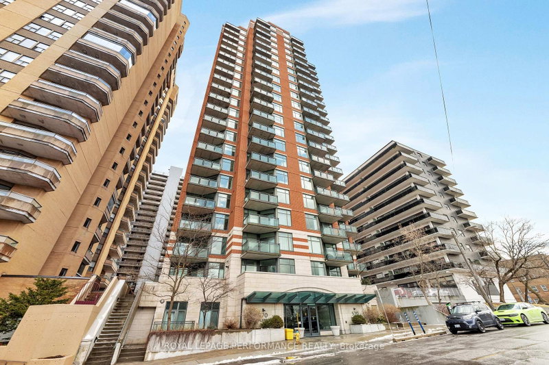 604 - 570 Laurier Avenue W