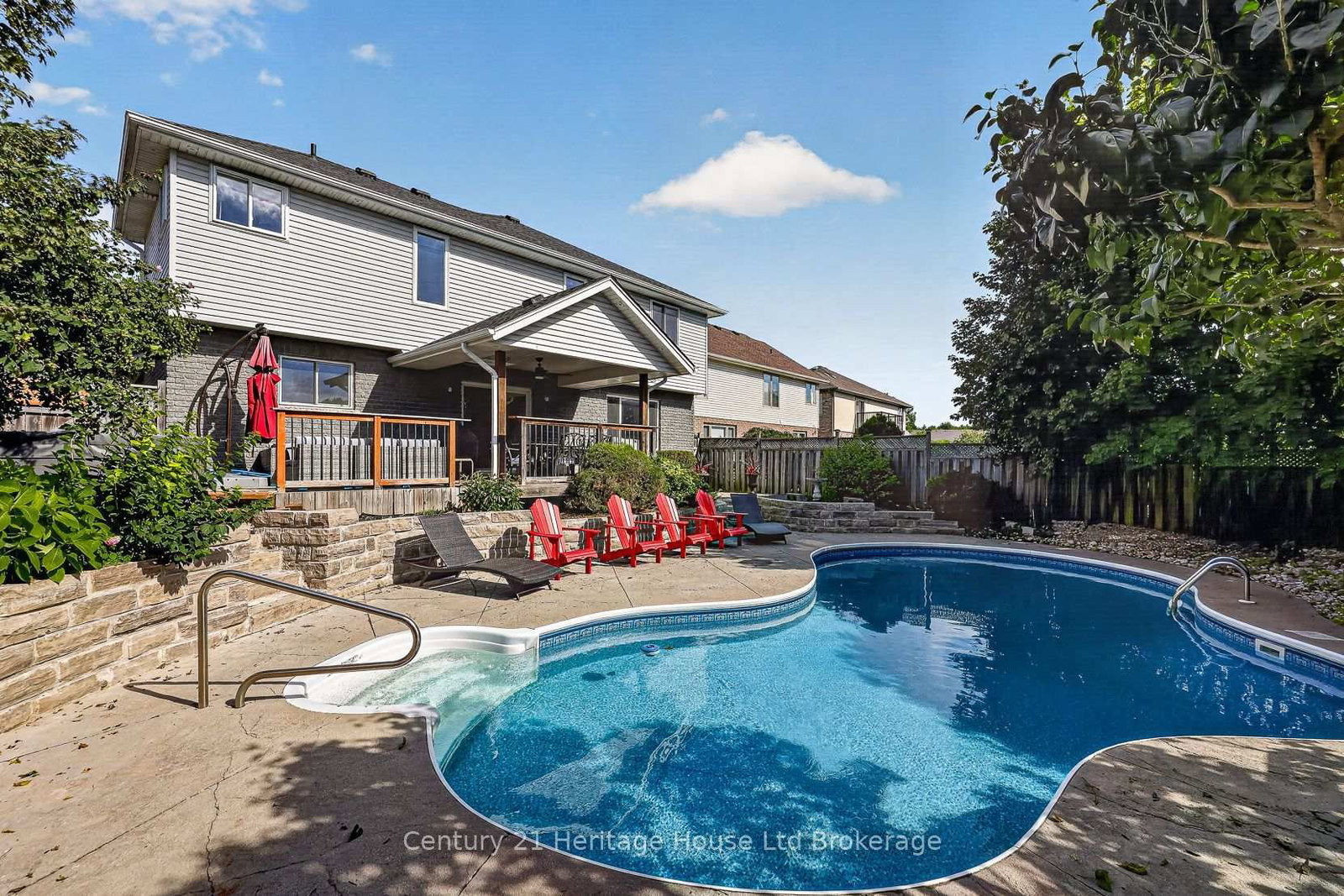 468 Lakeview Drive • Woodstock, ON photo 12