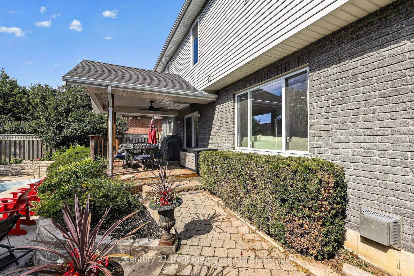 468 Lakeview Drive • Woodstock, ON photo 9