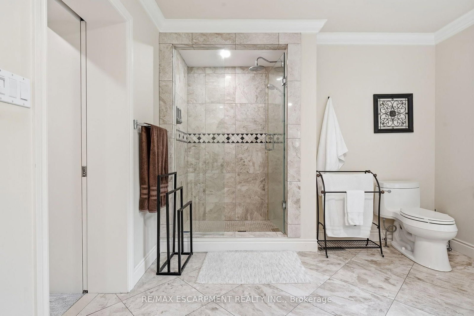 48 Woodend Drive • Hamilton, ON photo 29