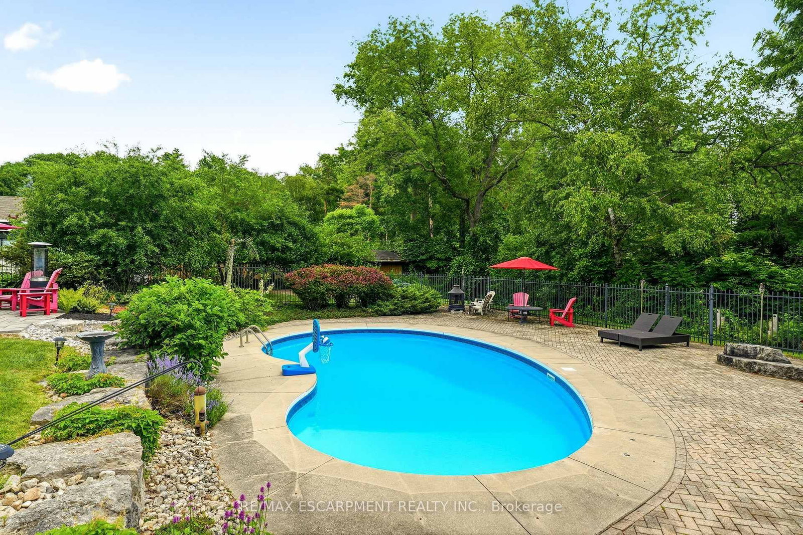 48 Woodend Drive • Hamilton, ON photo 45