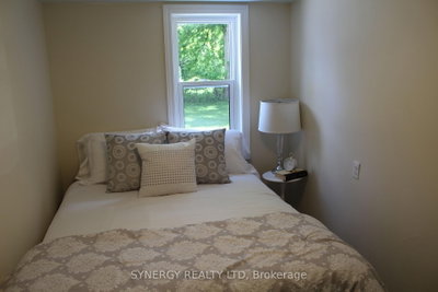 30 Mill Lane • Strathroy-Caradoc, ON photo 7