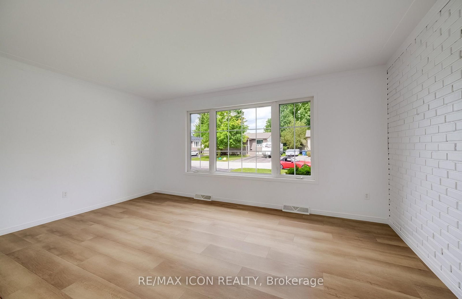 315 Perth Street • Wellington North, ON photo 14