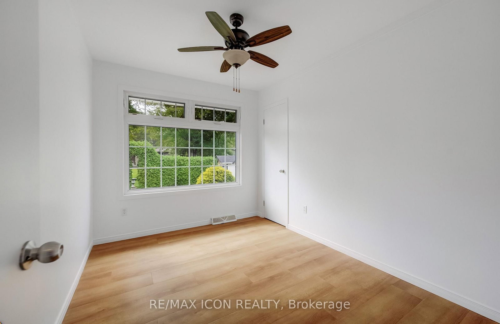 315 Perth Street • Wellington North, ON photo 16