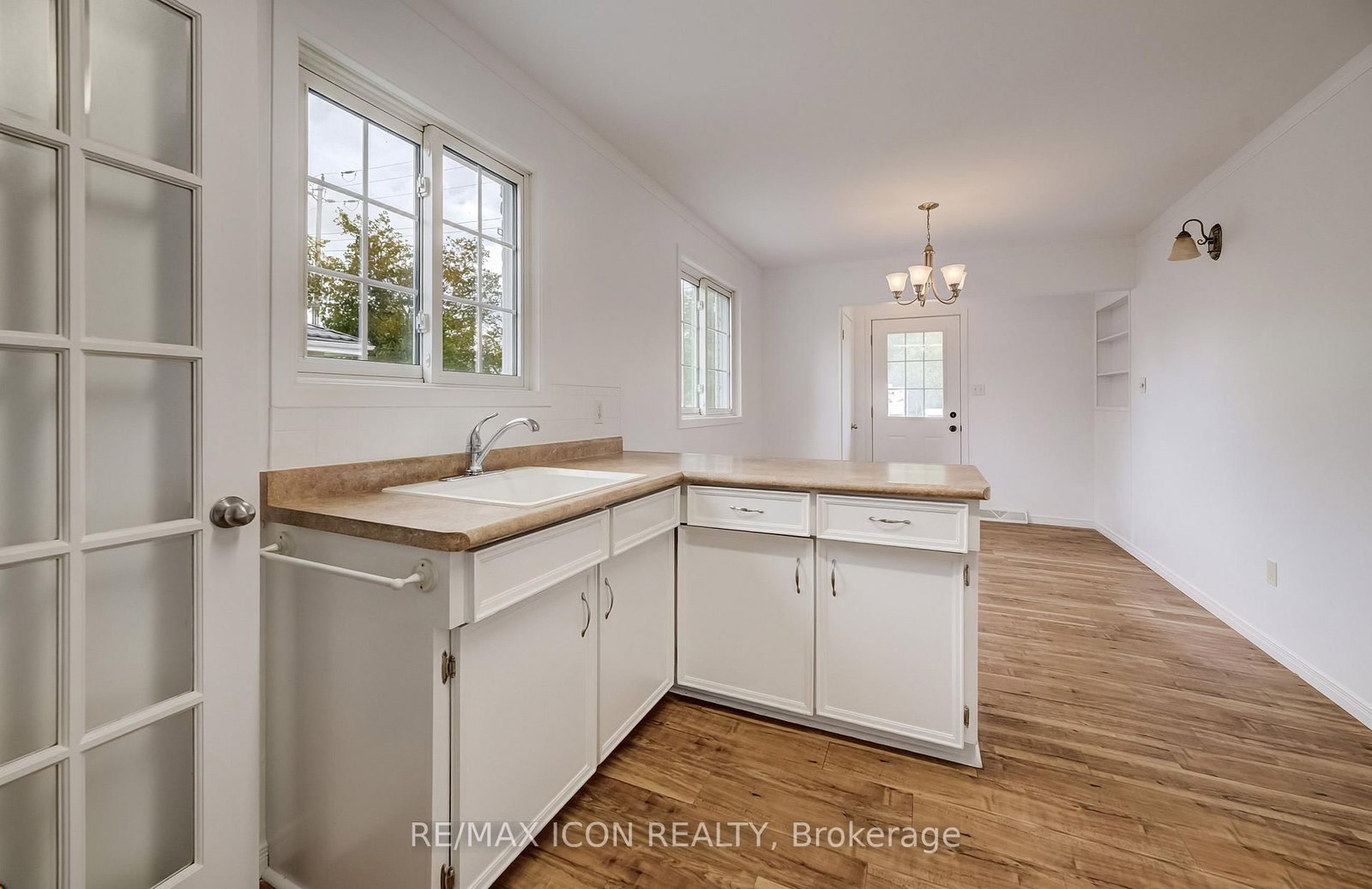 315 Perth Street • Wellington North, ON photo 17