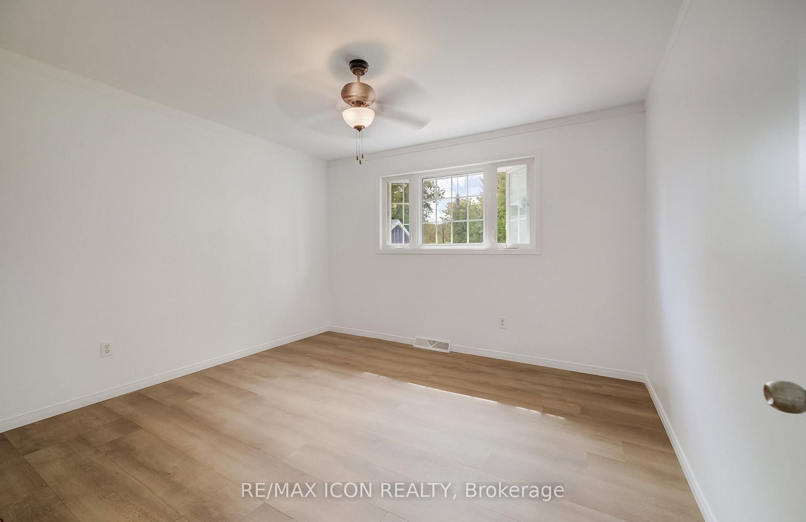 315 Perth Street • Wellington North, ON photo 18