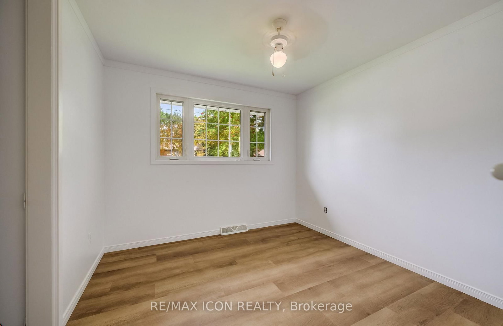 315 Perth Street • Wellington North, ON photo 21