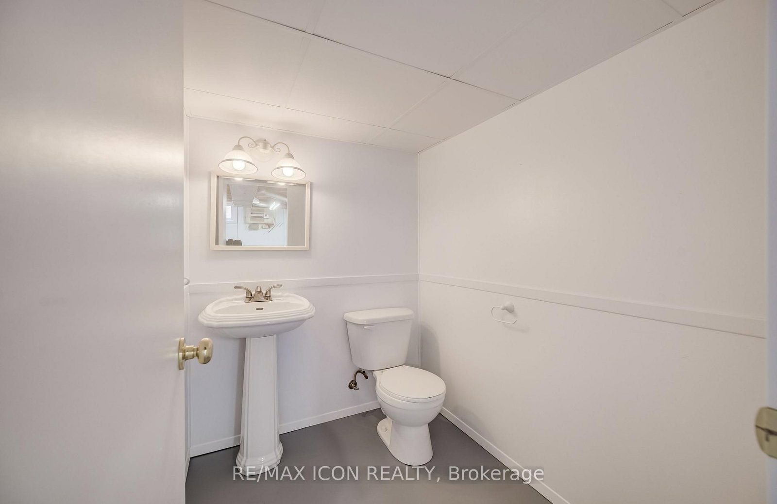 315 Perth Street • Wellington North, ON photo 32