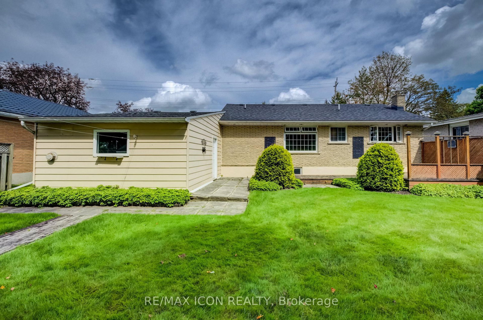 315 Perth Street • Wellington North, ON photo 35
