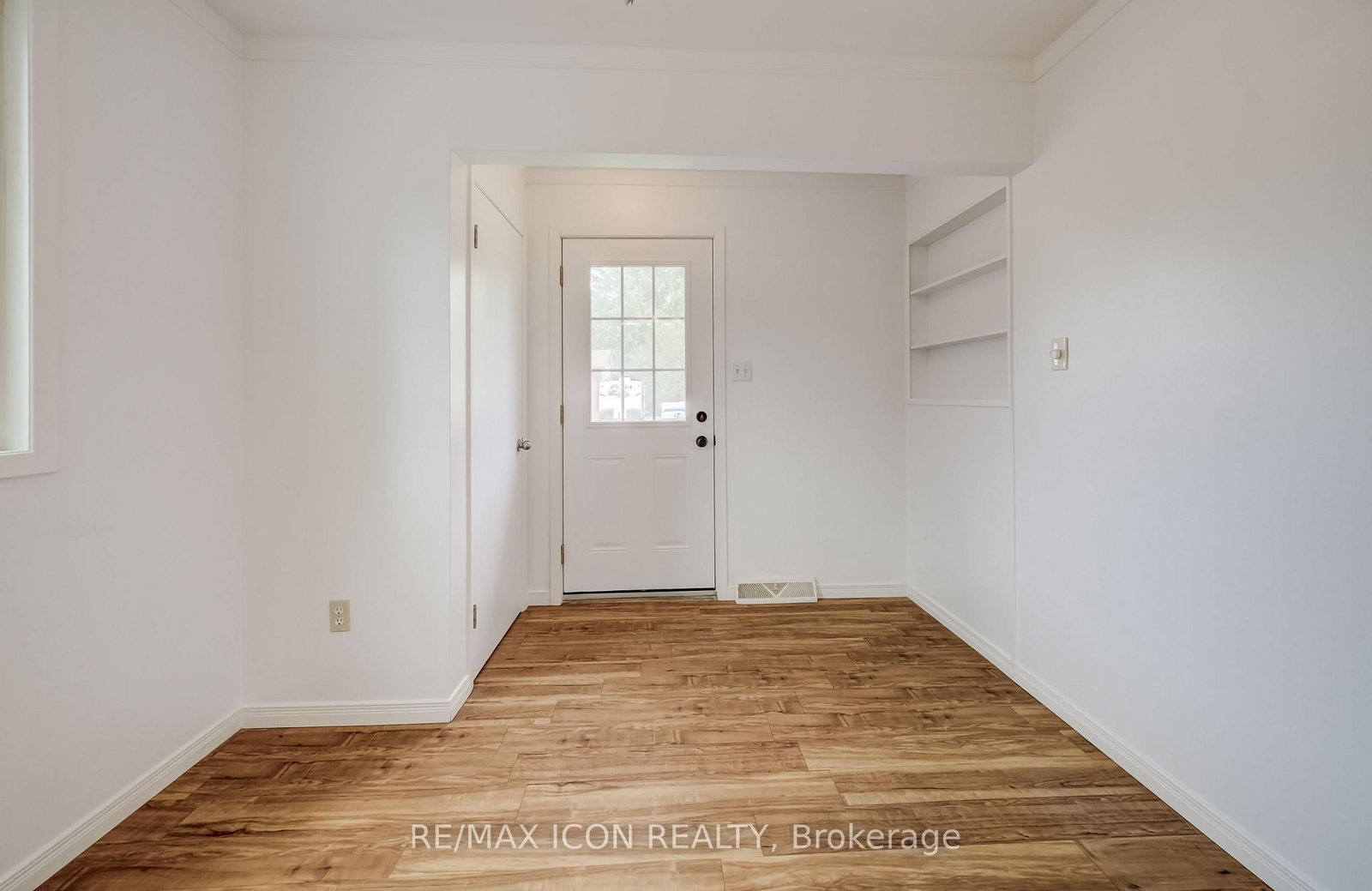 315 Perth Street • Wellington North, ON photo 5
