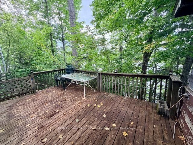 220 East Whalley Lake Road E • Magnetawan, ON photo 19
