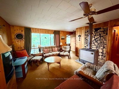 220 East Whalley Lake Road E • Magnetawan, ON photo 8