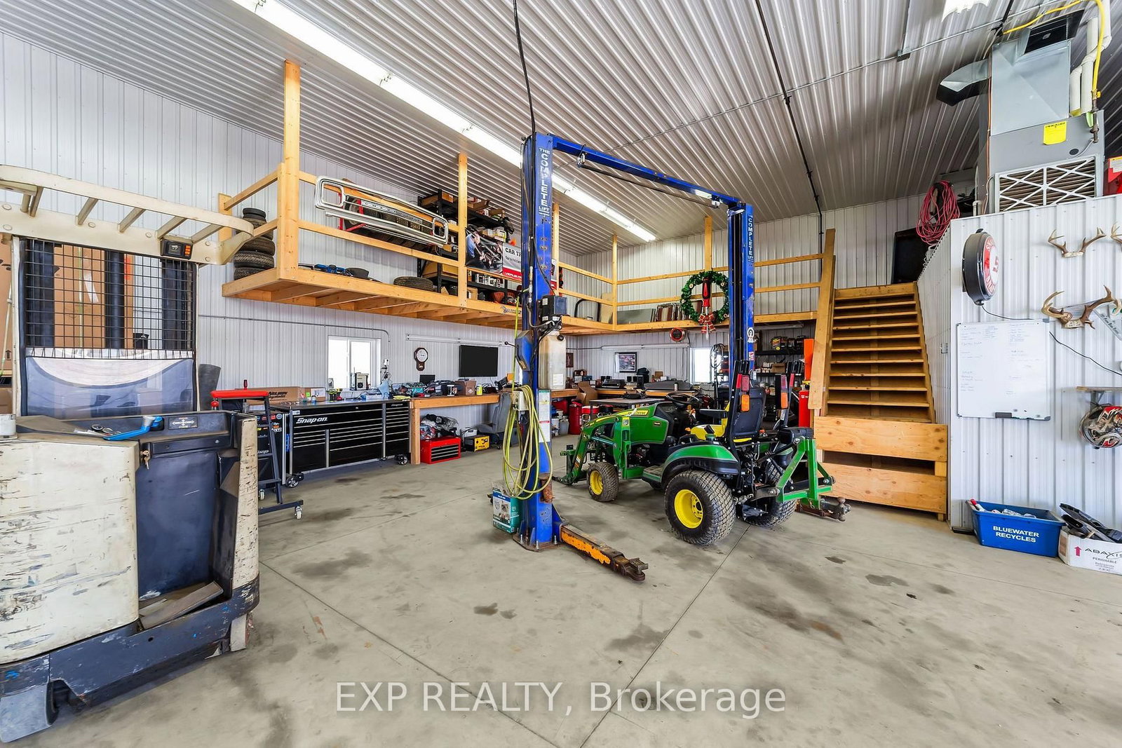 9221 Hickory Drive • Strathroy-Caradoc, ON photo 32