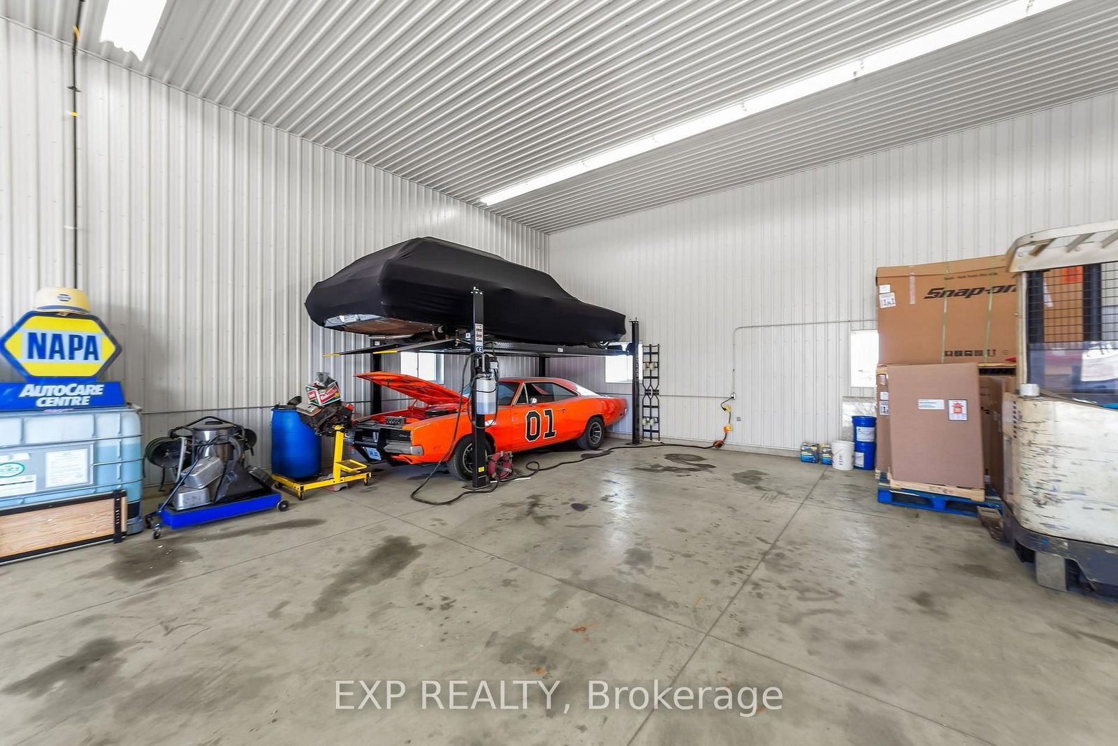 9221 Hickory Drive • Strathroy-Caradoc, ON photo 35
