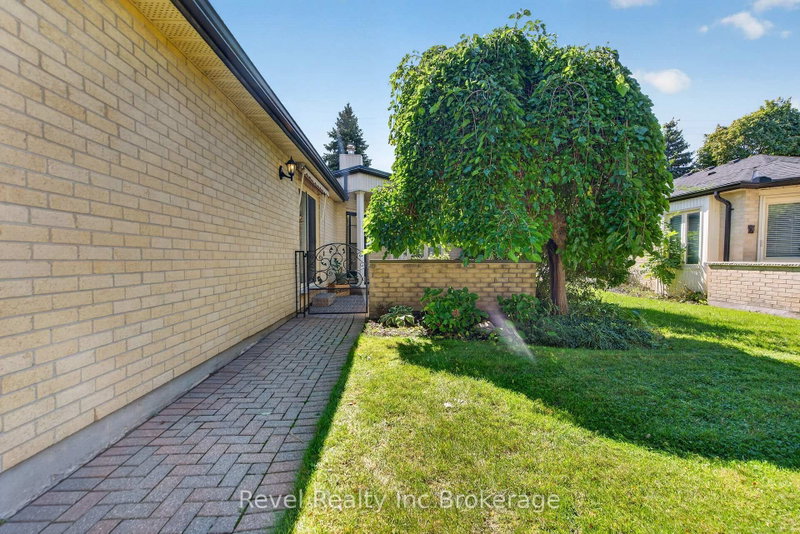 16 - 163 Pine Valley Drive