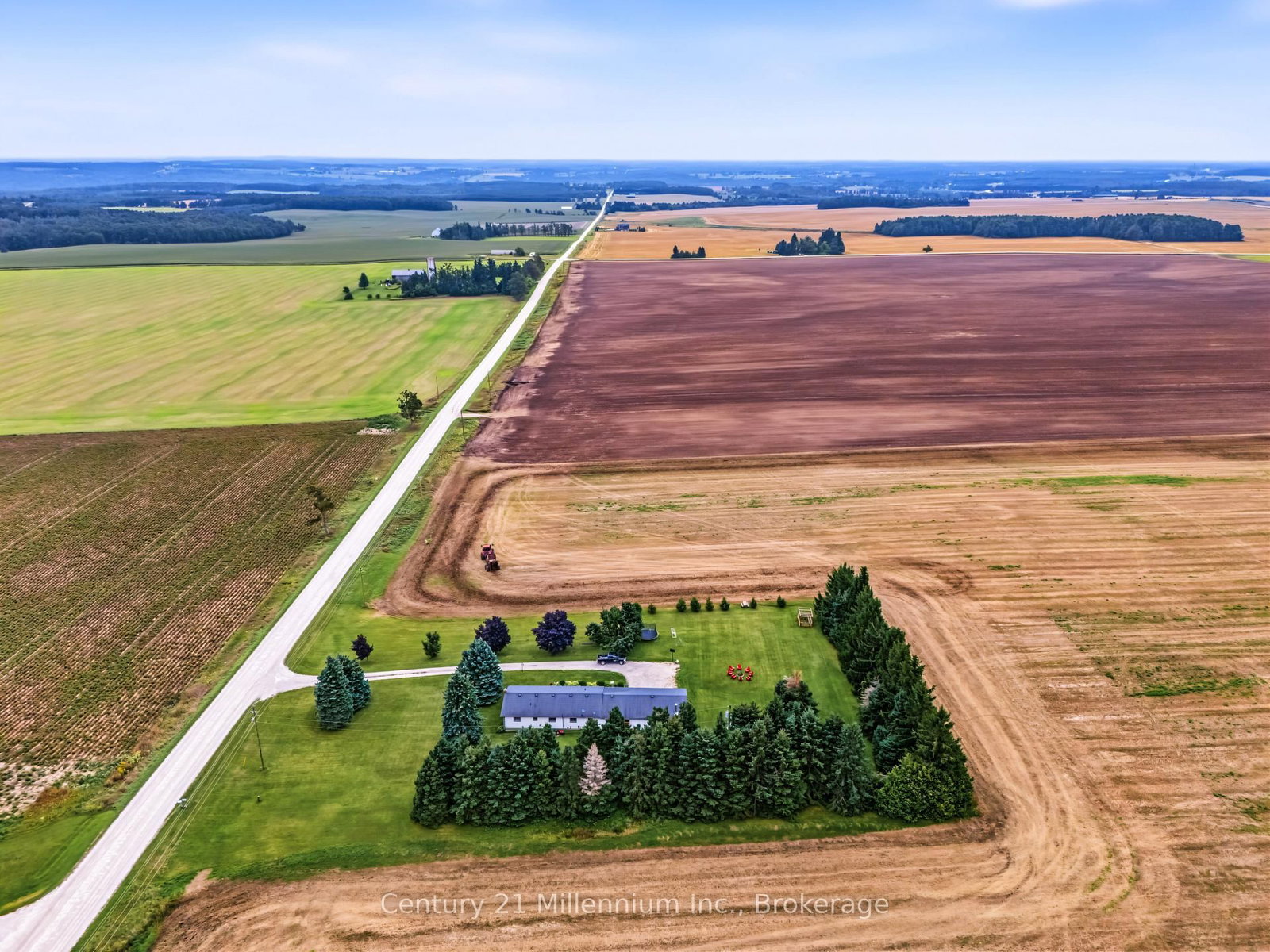 558082 Mulmur-Melancthon Townline • Melancthon, ON photo 8