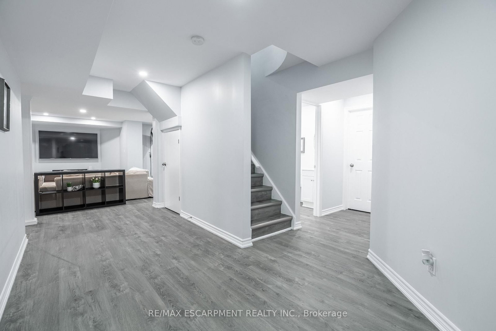 51 Showcase Drive • Hamilton, ON photo 23