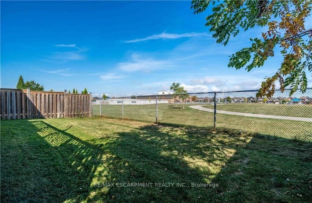 51 Showcase Drive • Hamilton, ON photo 29