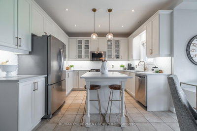 51 Showcase Drive • Hamilton, ON photo 7