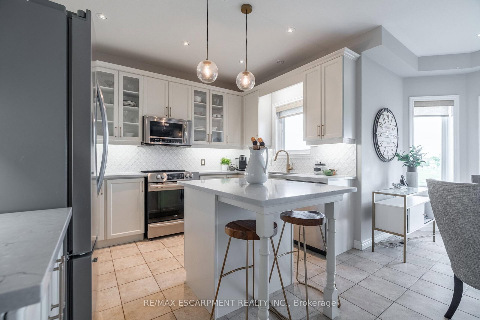 51 Showcase Drive • Hamilton, ON photo 8