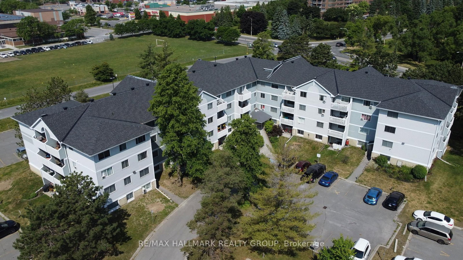 214 Viewmount Drive • #403 • Ottawa, ON photo 11