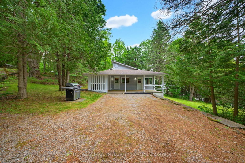 534 School House Lane