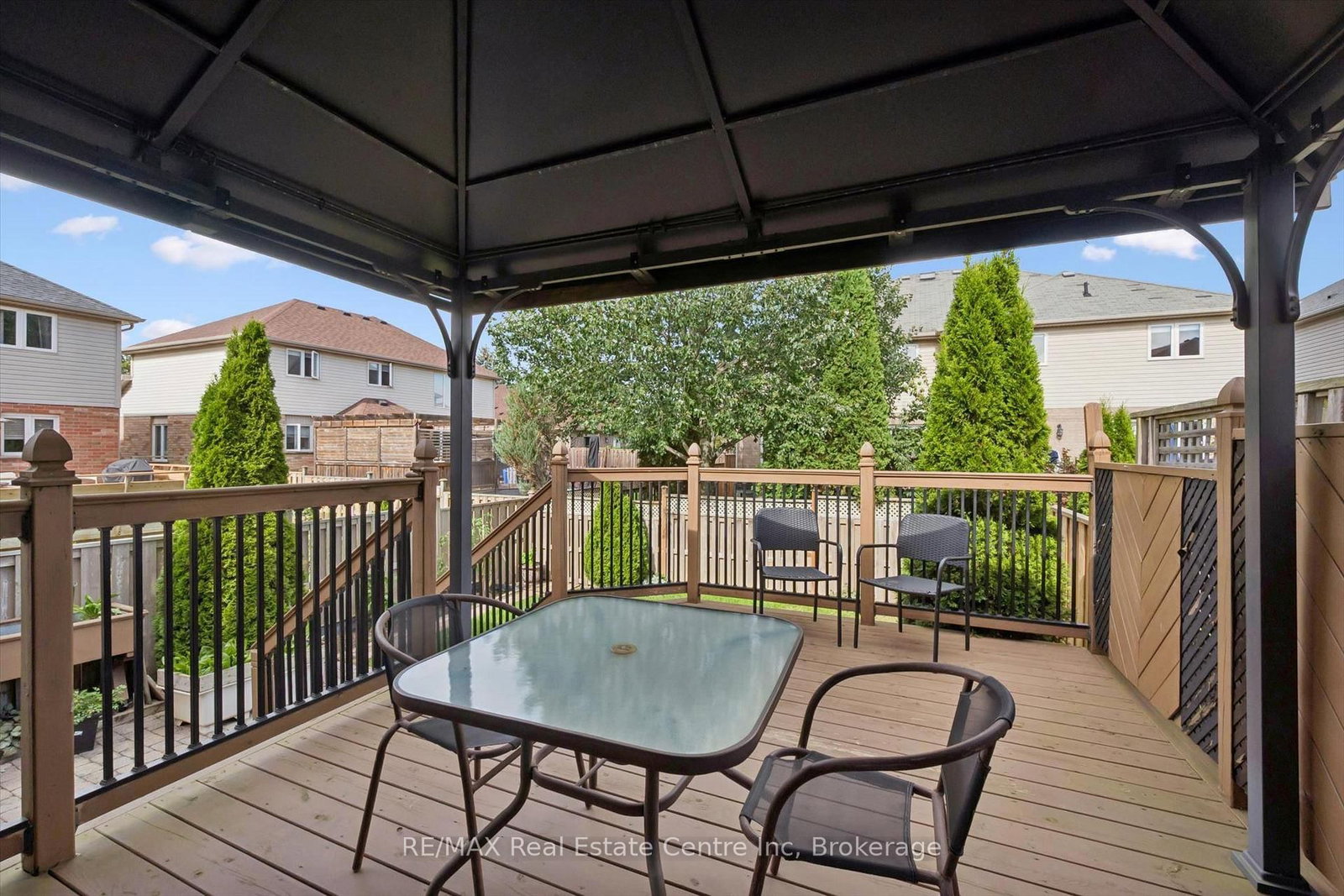 4 HUNT Street • Guelph, ON photo 22