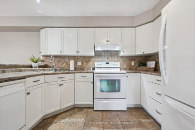 4 HUNT Street • Guelph, ON photo 7