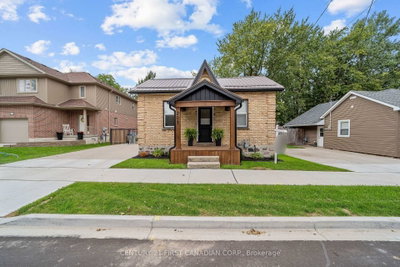 201 Water Street • Lucan Biddulph, ON photo 2