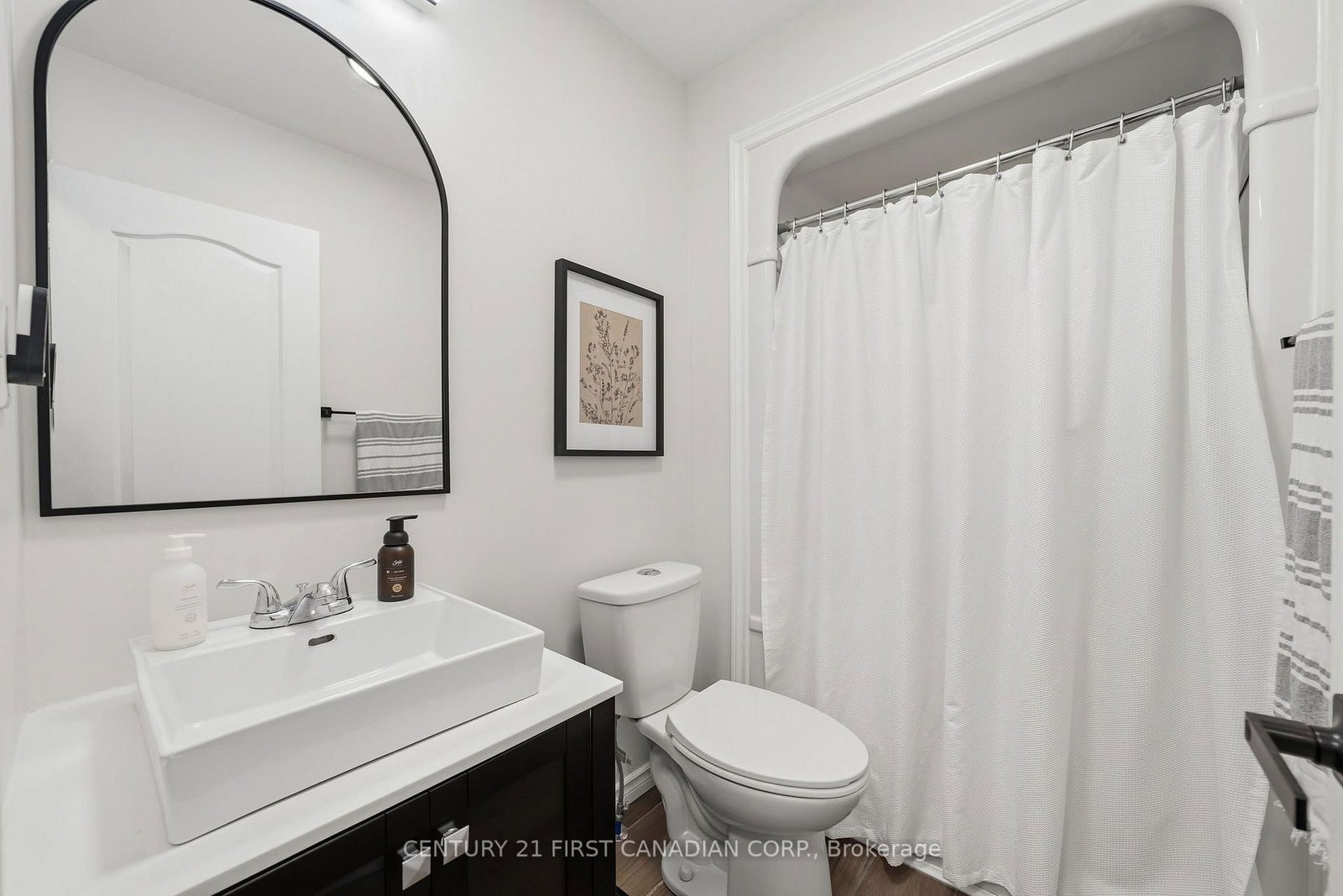 201 Water Street • Lucan Biddulph, ON photo 22