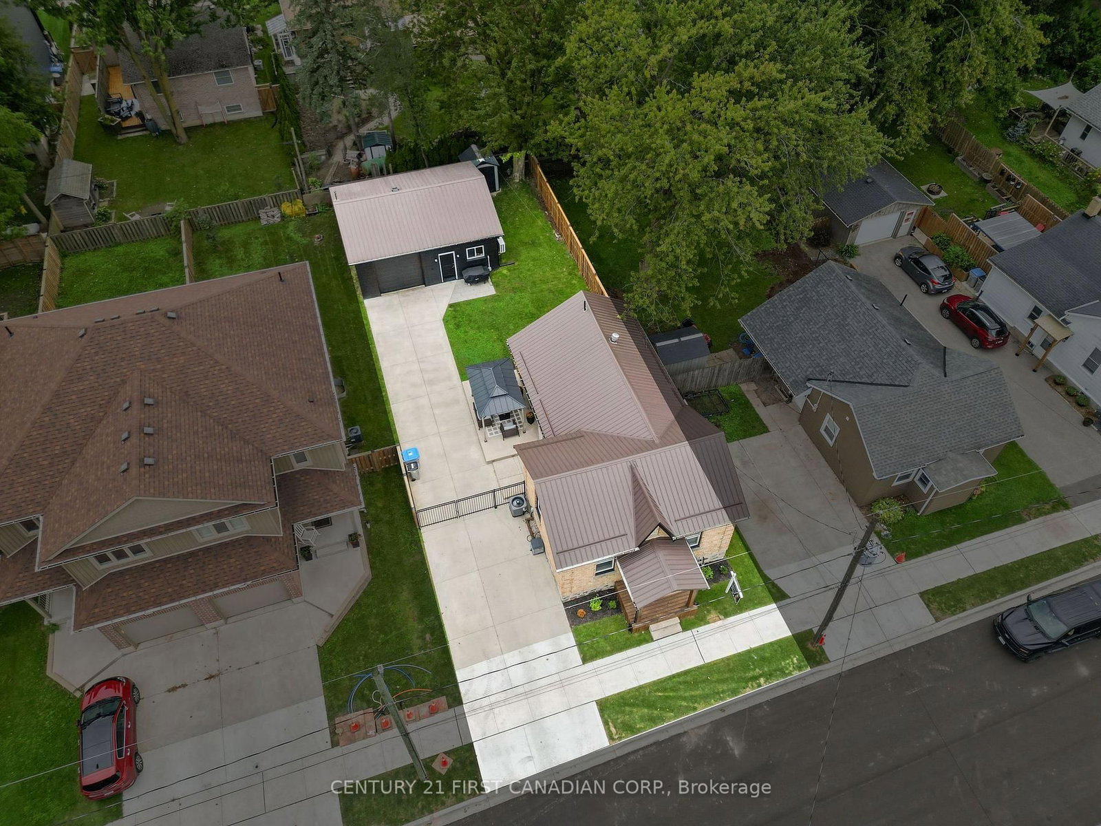 201 Water Street • Lucan Biddulph, ON photo 35
