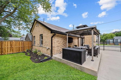 201 Water Street • Lucan Biddulph, ON photo 8