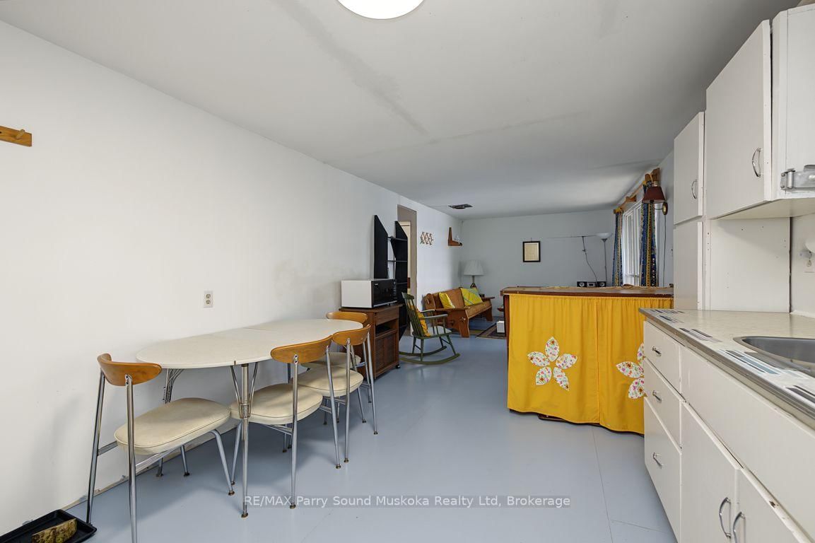 28 Porter Lane • McDougall, ON photo 20