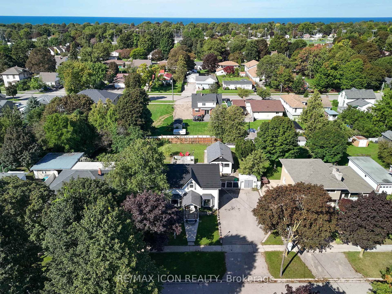 196 Cameron Street • Goderich, ON photo 42