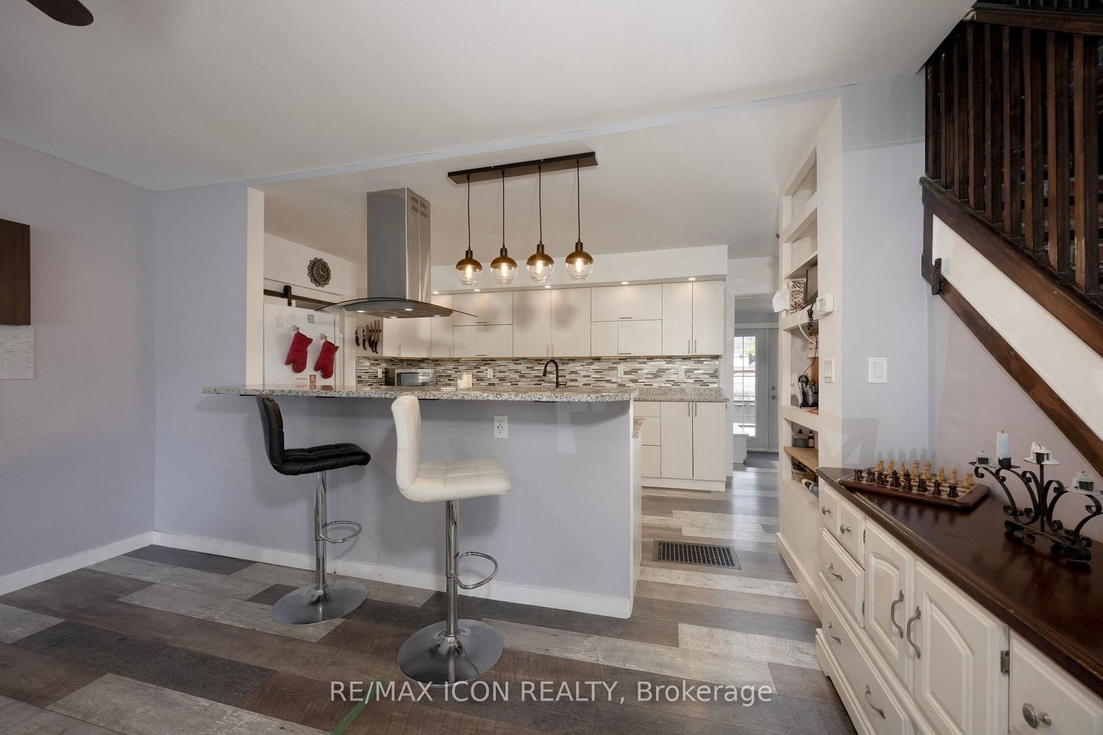 196 Cameron Street • Goderich, ON photo 8