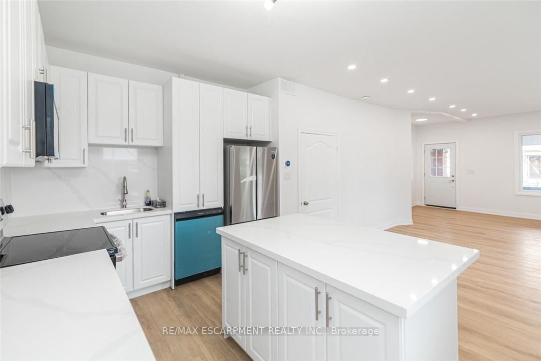 90 Belview Avenue • Hamilton, ON photo 12