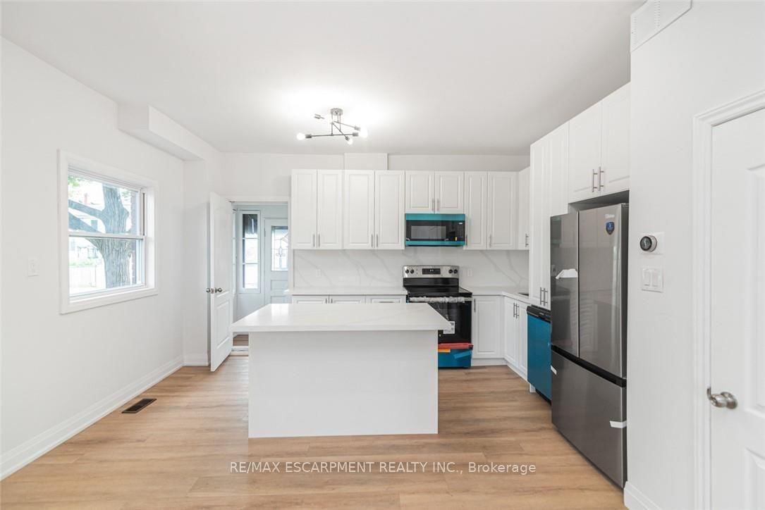90 Belview Avenue • Hamilton, ON photo 16