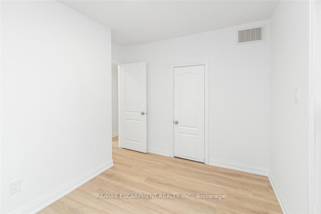 90 Belview Avenue • Hamilton, ON photo 29