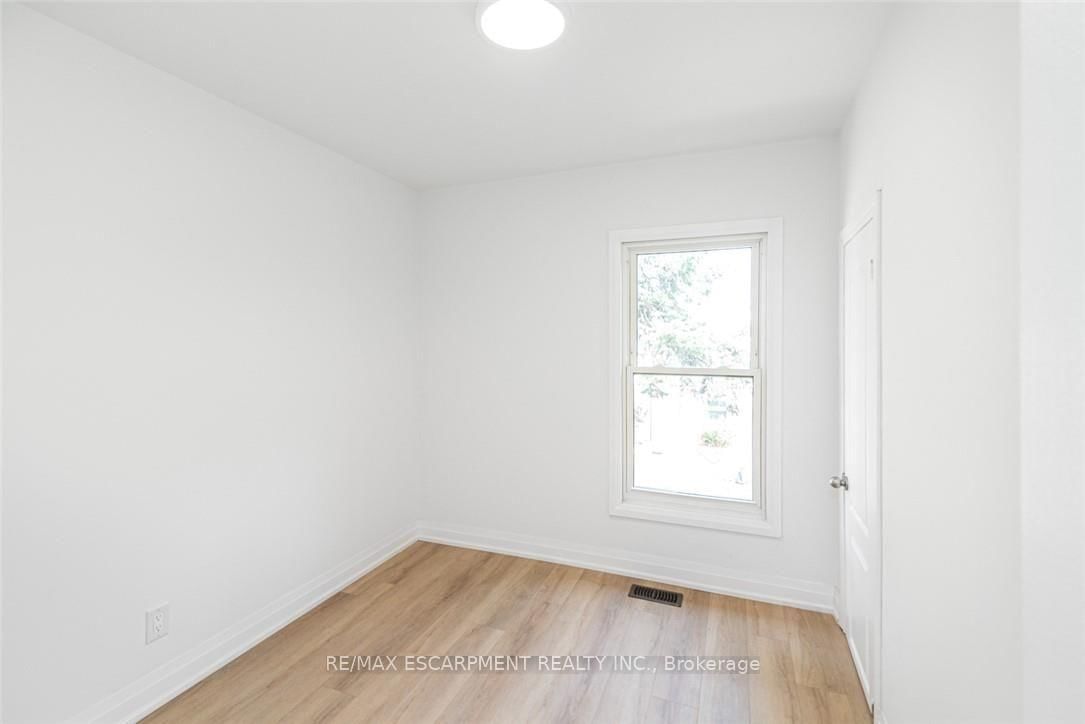 90 Belview Avenue • Hamilton, ON photo 32