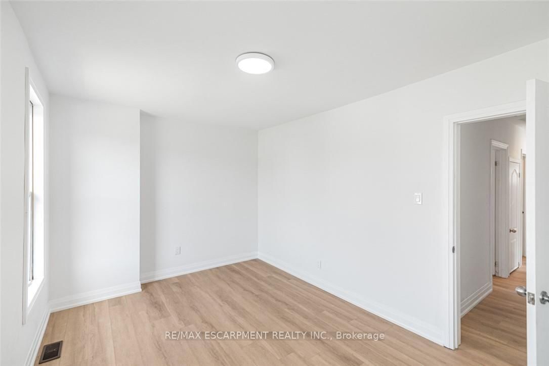 90 Belview Avenue • Hamilton, ON photo 35