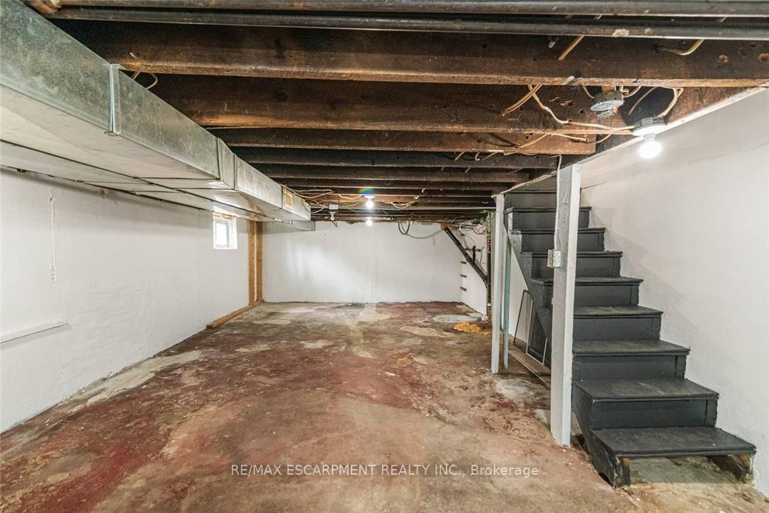 90 Belview Avenue • Hamilton, ON photo 39