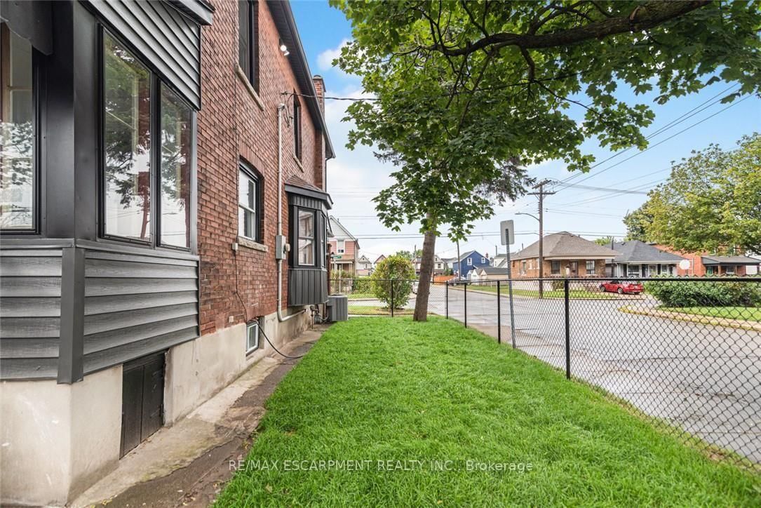 90 Belview Avenue • Hamilton, ON photo 45