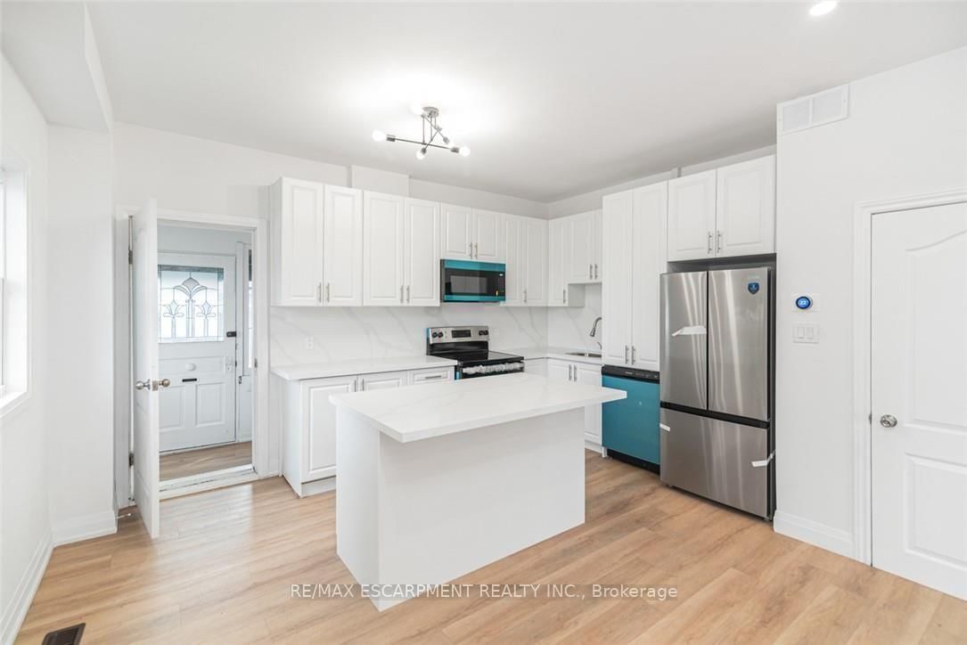 90 Belview Avenue • Hamilton, ON photo 9
