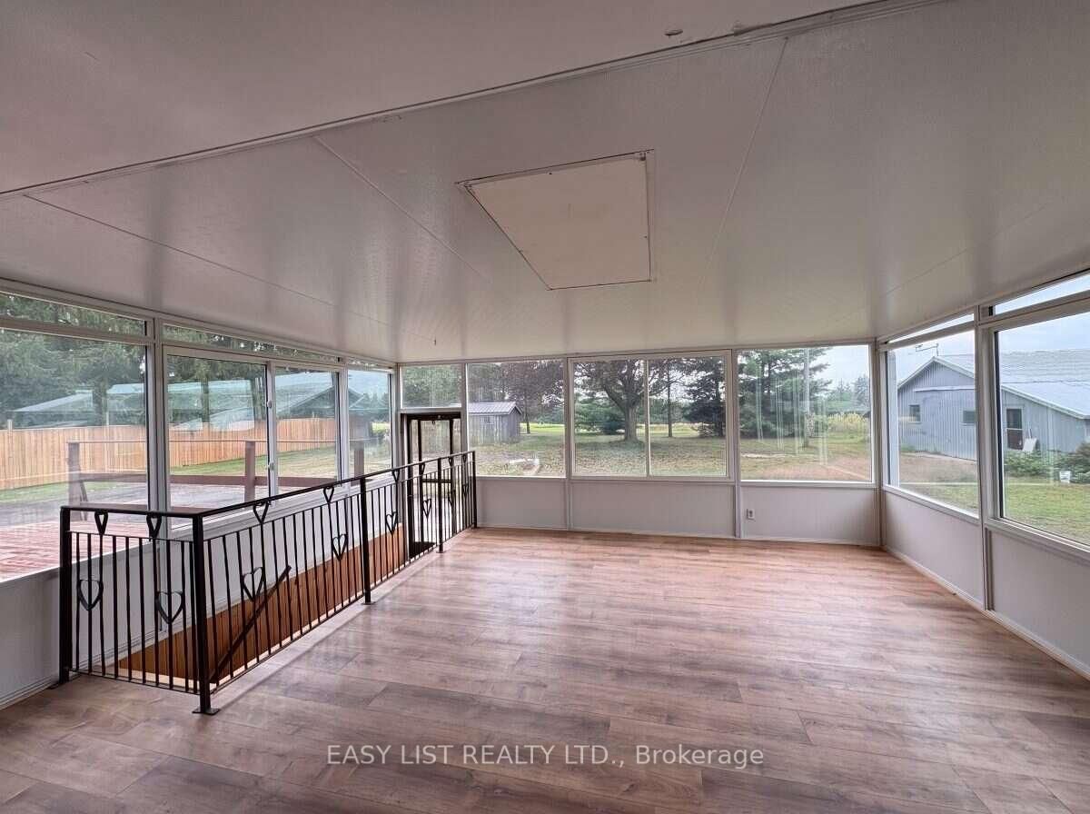 21 Bruce Rd 22 • Brockton, ON photo 17