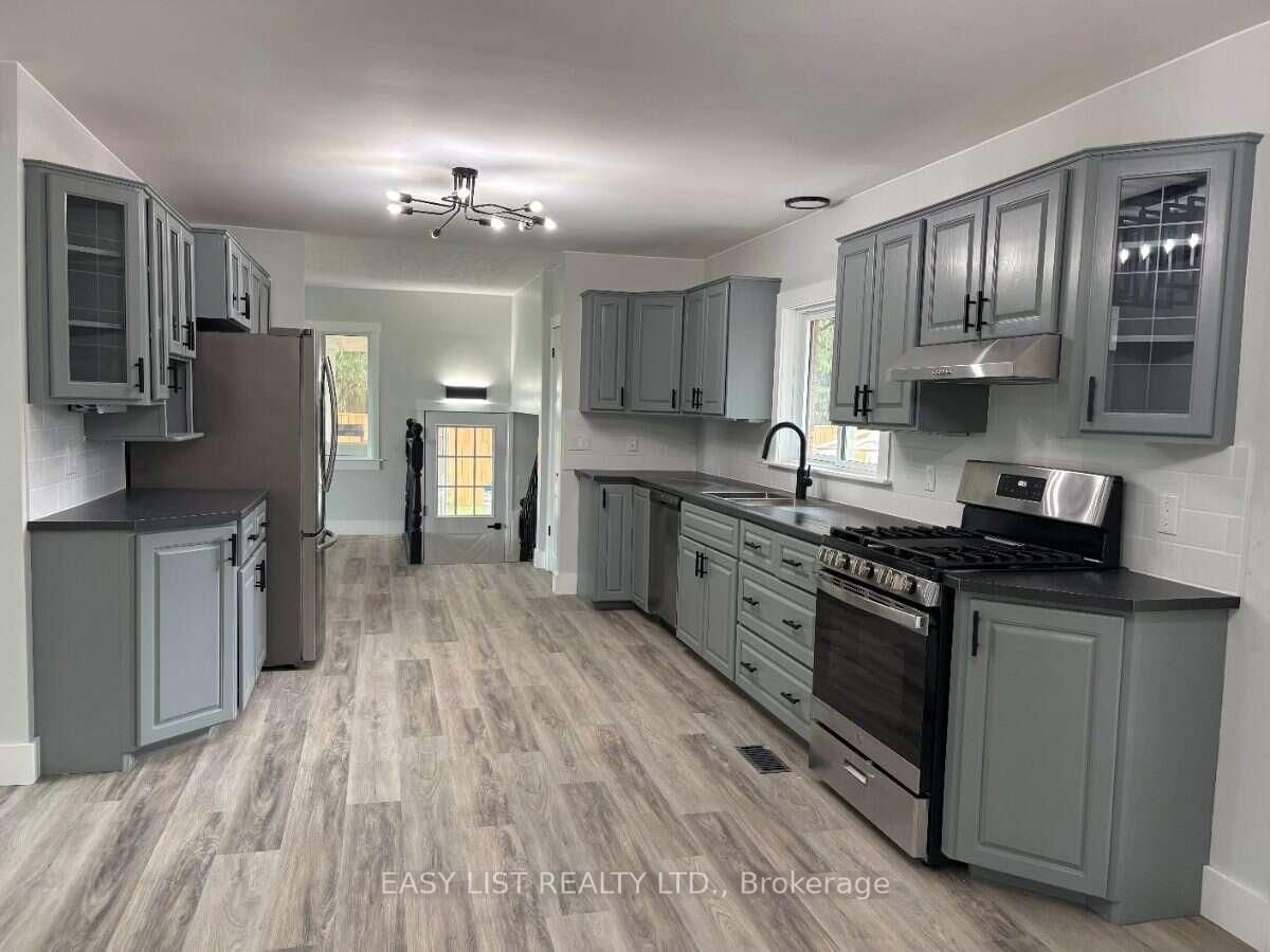 21 Bruce Rd 22 • Brockton, ON photo 33