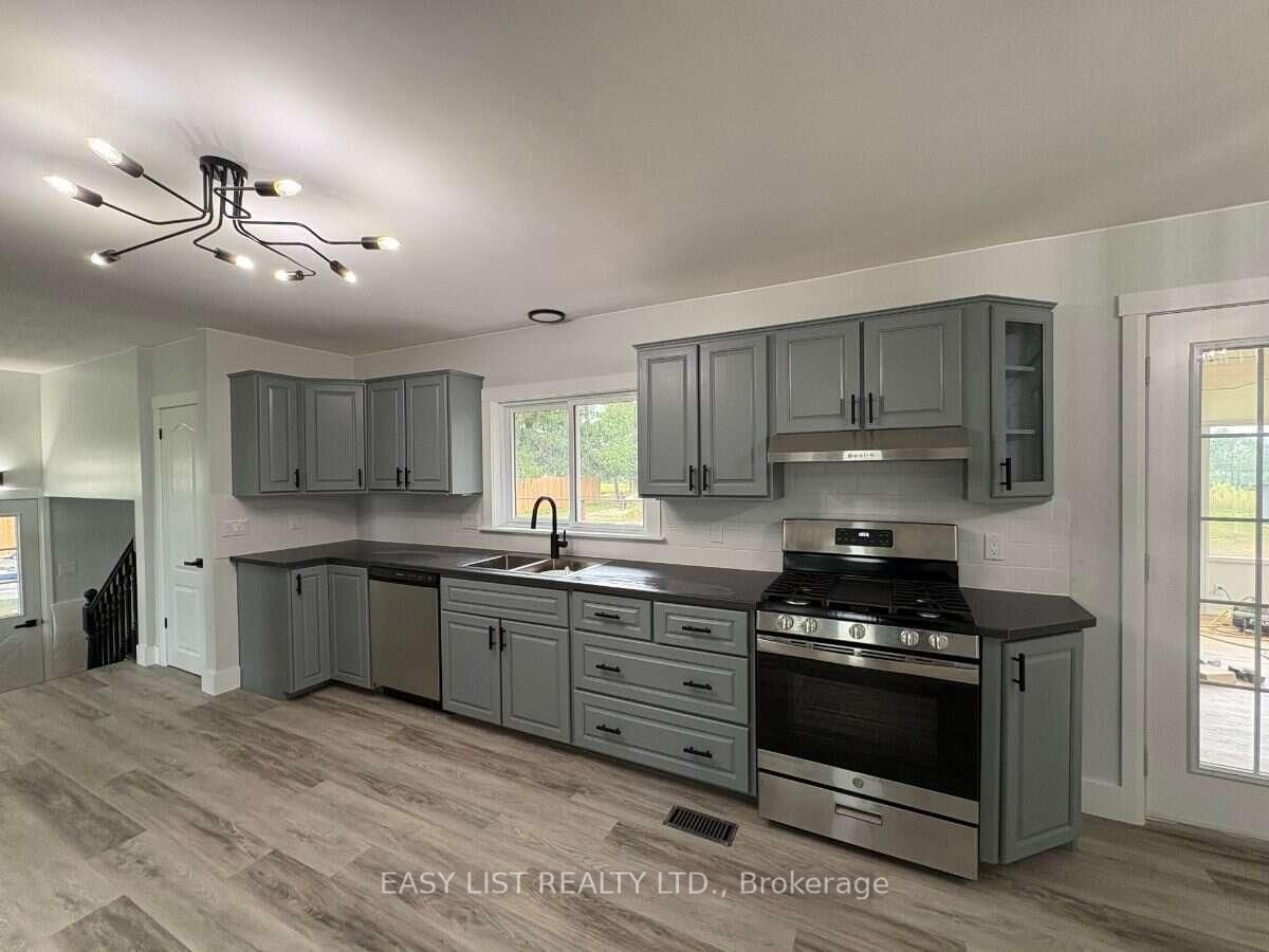 21 Bruce Rd 22 • Brockton, ON photo 34