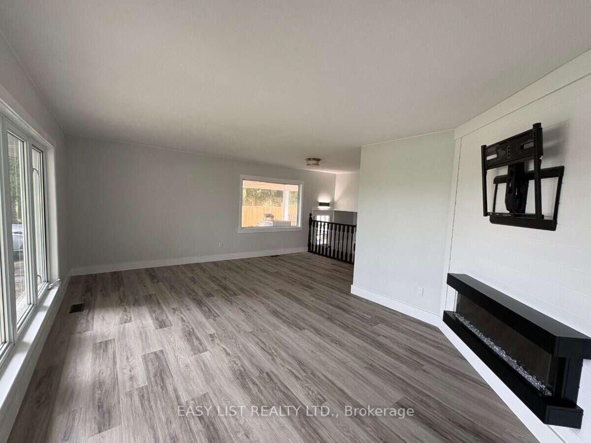 21 Bruce Rd 22 • Brockton, ON photo 36