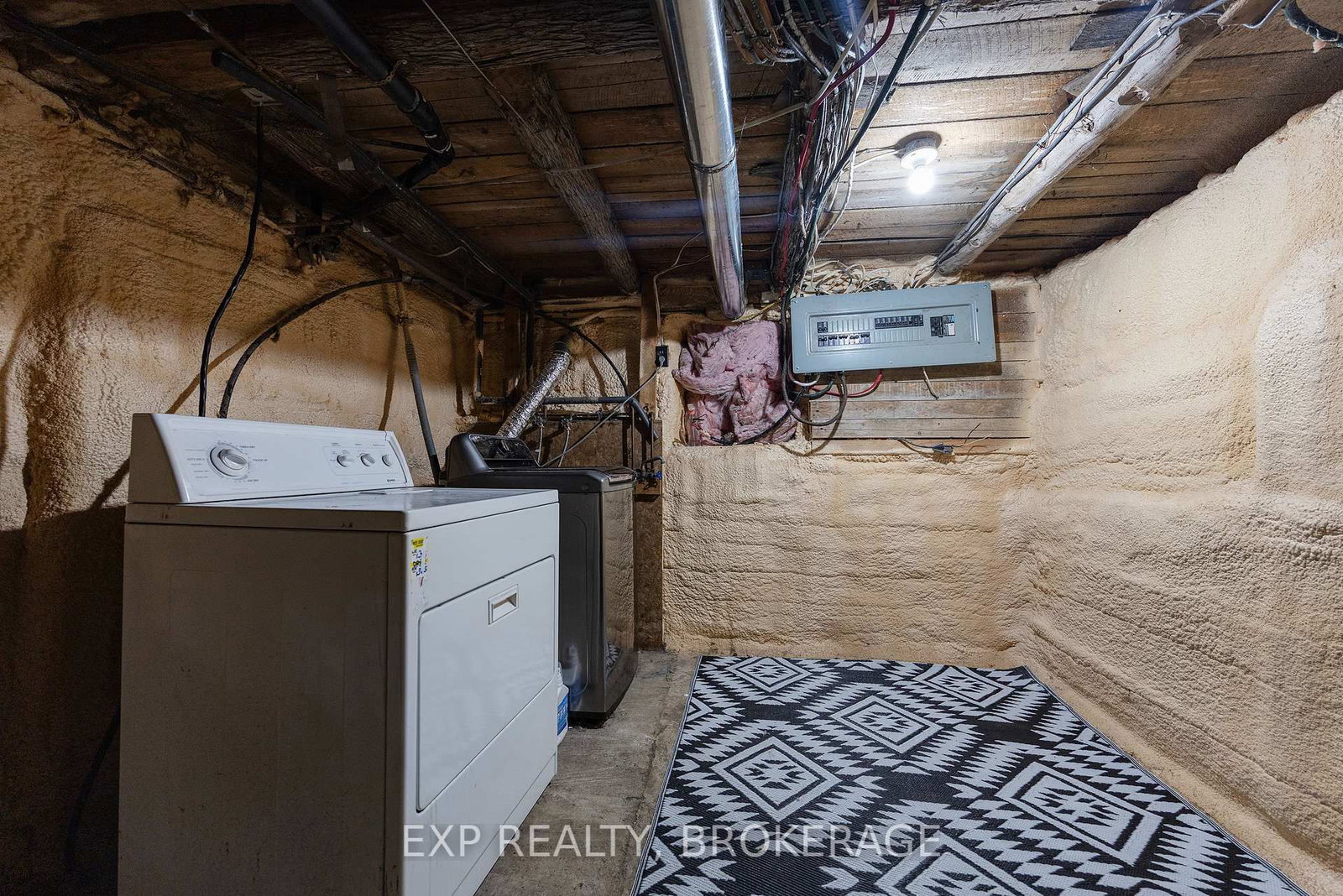 3697 Desert Lake Road • Hartington, ON photo 18