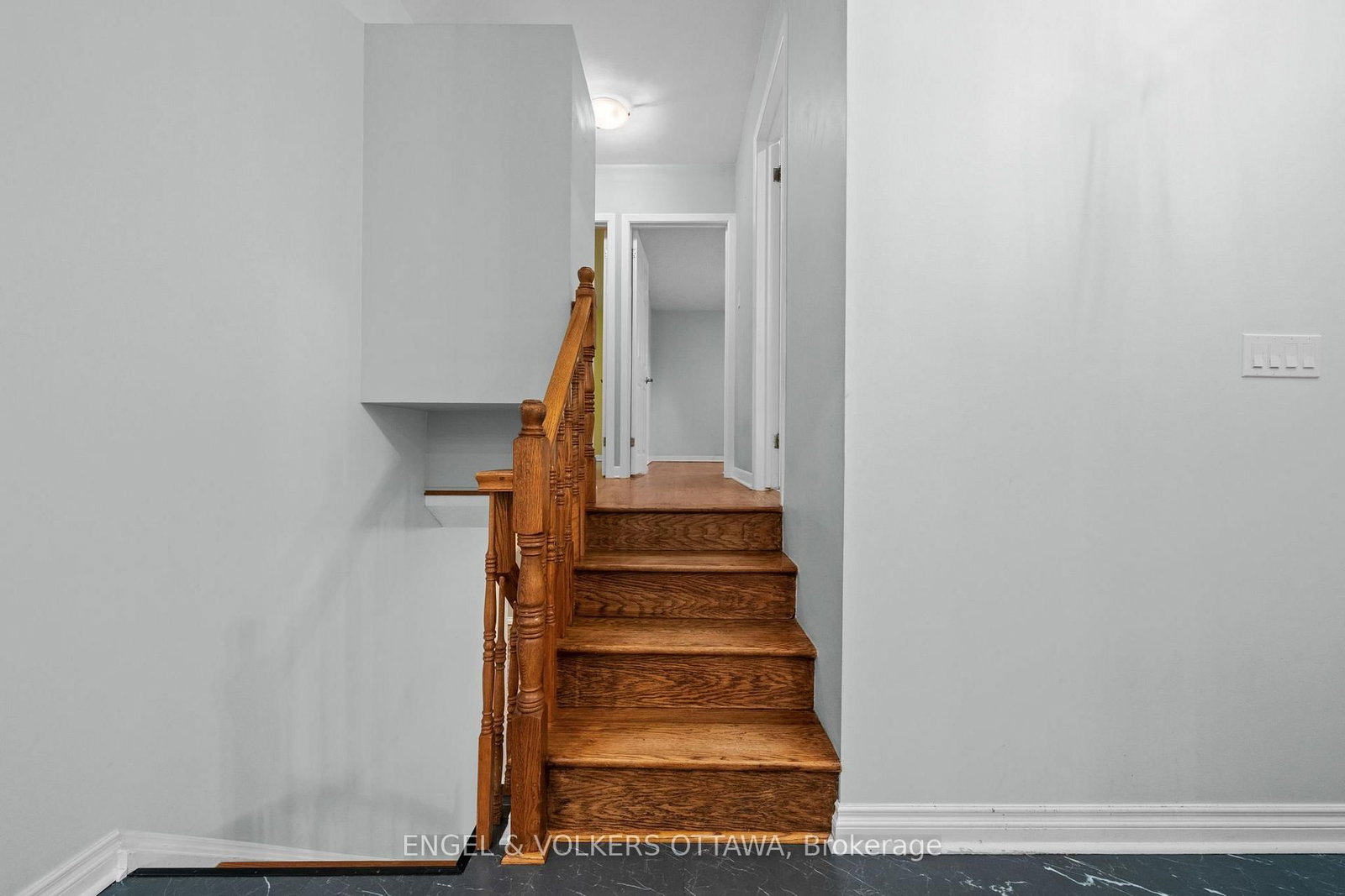 20 Parthia Avenue • Ottawa, ON photo 17